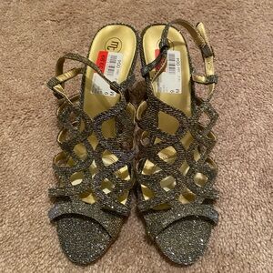 Brand new Mootsies Tootsies heels